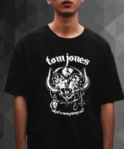 Tom Jones What’s New Pussycat tshirt qn