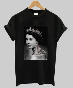 II Elizabeth United Kingdom Queen Jubilee Winking T shirt AA