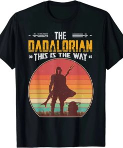 The Dadalorian Retro Vintage, Mens Dadalorian Fathers Day T-Shirt AA