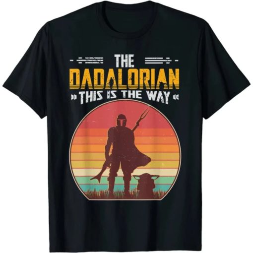 The Dadalorian Retro Vintage, Mens Dadalorian Fathers Day T-Shirt AA